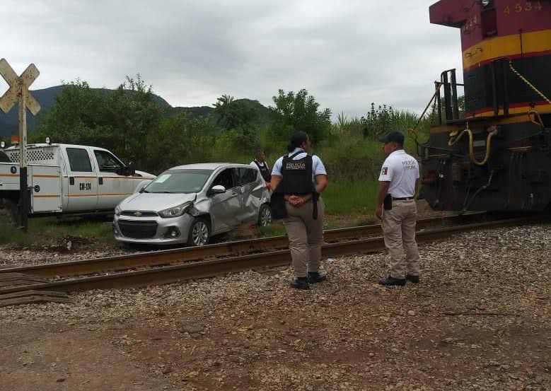 Tren Arrolla Y Mata A Mujer En La Huasteca Potosina Noticias De San