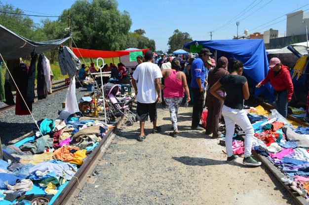 Permitirán a partir de este domingo instalación del tianguis de las vías -  Noticias de San Luis Potosí