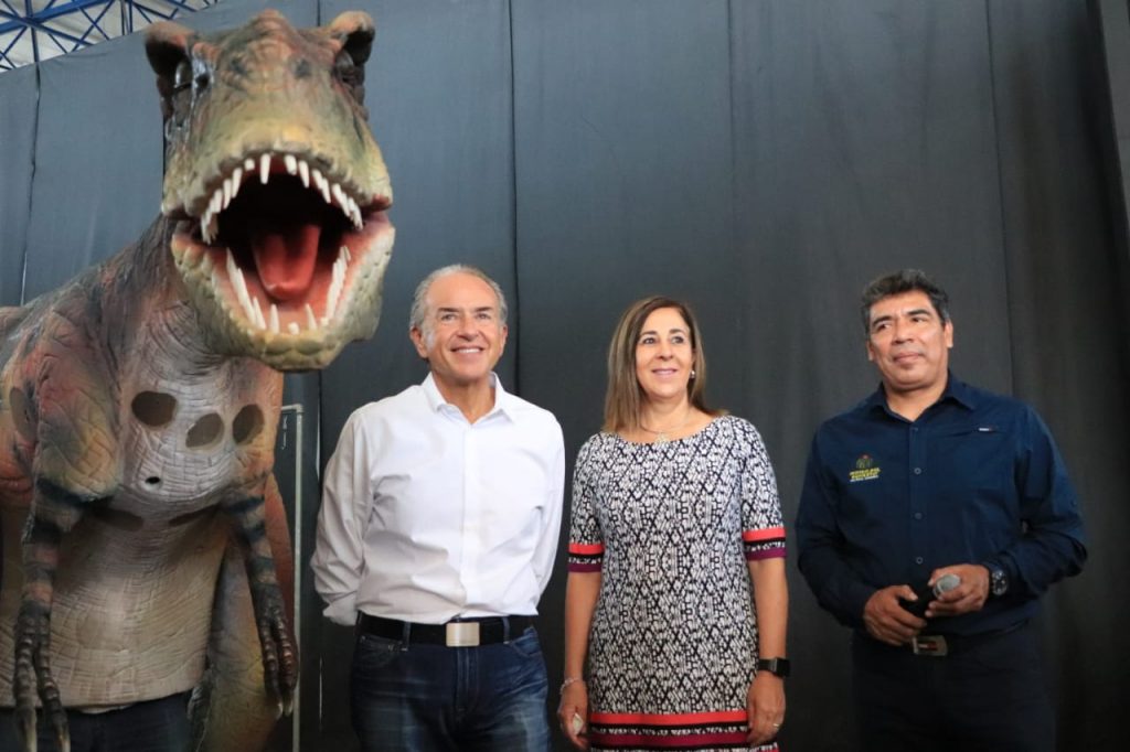 Llegó a la Fenapo exposición de dinosaurios - Noticias de San Luis Potosí