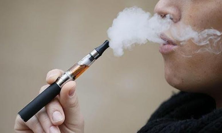 Promueve Semujeres espacios libres de tabaco con plática de concientización