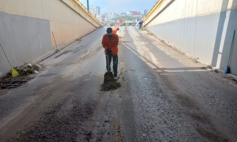 Intensifican limpieza en avenidas de SLP para evitar inundaciones