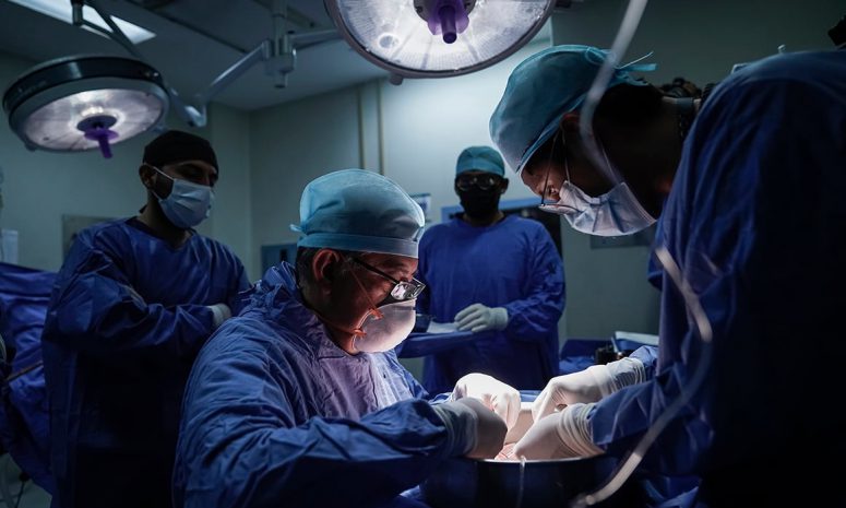 Establecimientos quirúrgicos y obstétricos deben tener licencia sanitaria