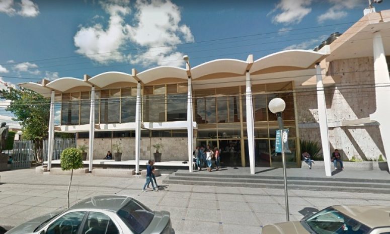 Habrían destituido a Citlali Aranda por crisis en Facultad de Derecho UASLP