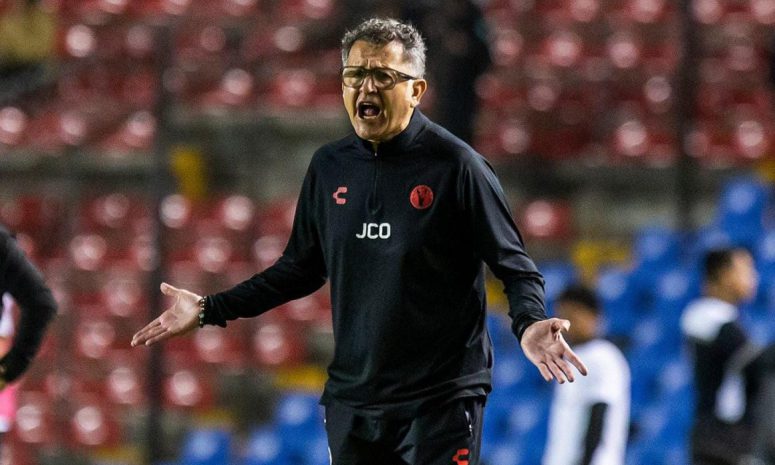 Osorio se suma a los candidatos para dirigir a Chivas