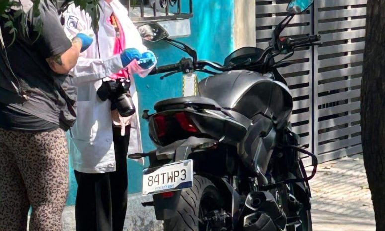 Moto implicada en homicidio de colaboradores de Clara Brugada era robada