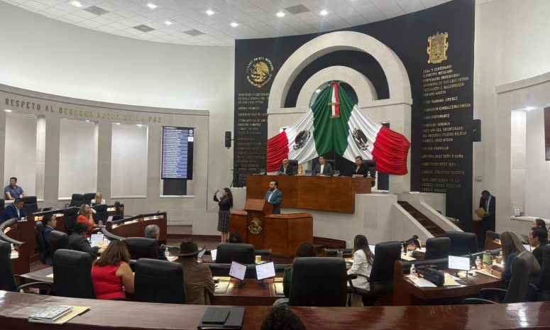 Cierra primer año Congreso de SLP dejando 50% de iniciativas pendientes