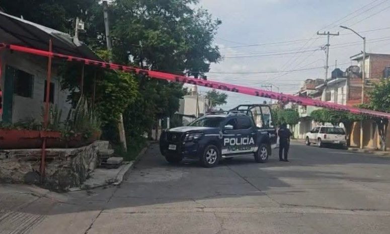 Balean al Secretario del Ayuntamiento de Cuautla; recibe atención médica