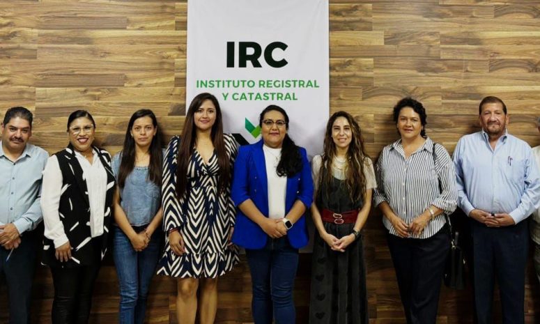 Mejora el Estado servicios del Instituto Registral y Catastral
