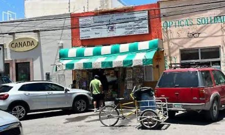 Mantiene Soledad orden en comercio ambulante mediante diálogo
