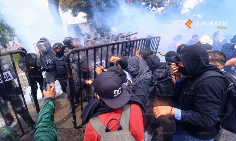 Lemus lamentó que marcha pacífica por el agua terminara en violencia