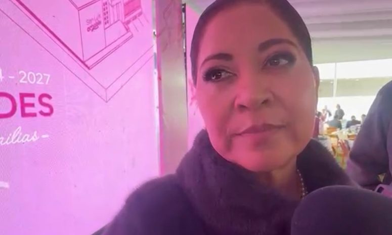 Restringe Estela Arriaga acceso de prensa a informe y evade preguntas