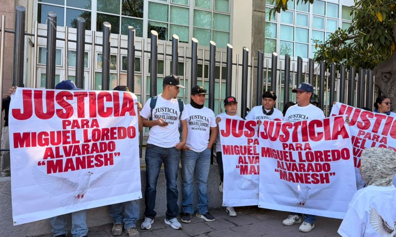 Familia de Miguel Ángel Loredo acude a Fiscalía para exigir justicia